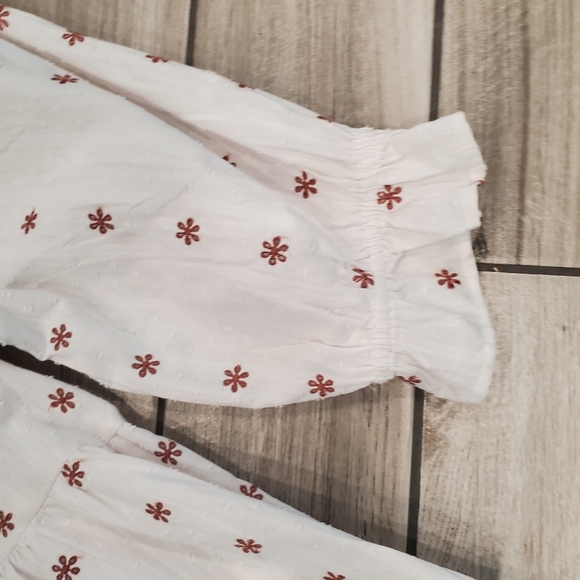 Boho top by Universal Thread - Picture 4 of 7